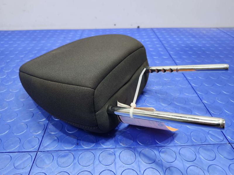 2019 Honda HR-V Headrest