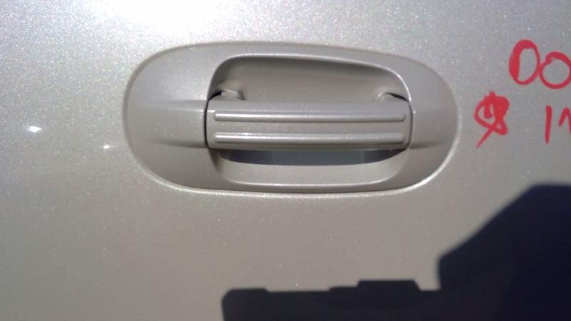 2003 - 2014 Ford Expedition Front Door Handle RH Passenger White OEM 9L1Z7822404BAPTM