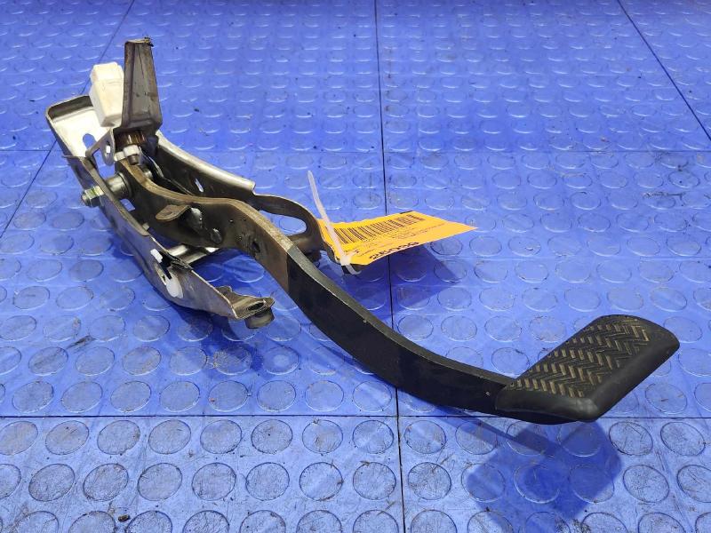 2014-2019 Toyota Corolla Sedan Brake Pedal Assembly Genuine OEM 47101-02520