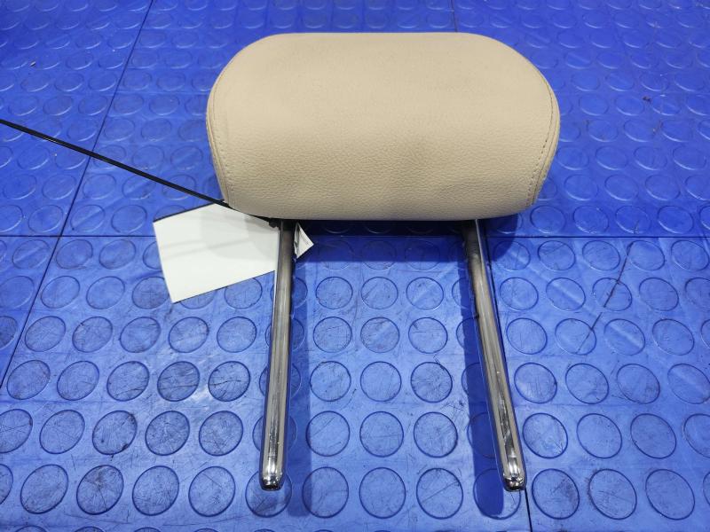 2017 BMW X1 Headrest