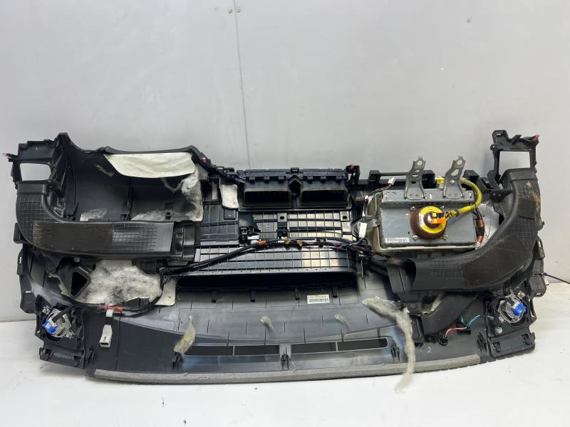 2010 Toyota Prius Dash Panel