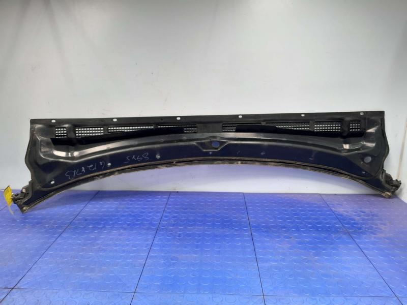 1986 - 1989 Honda Accord Cowl Panel Cover Top Grille OEM 61211-SE0-A01