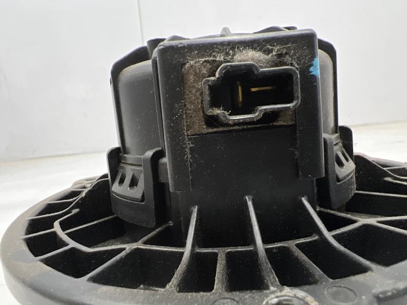 2017 - 2020 Hyundai Elantra Sedan Heater AC Blower Motor Assembly OEM 97113A4000