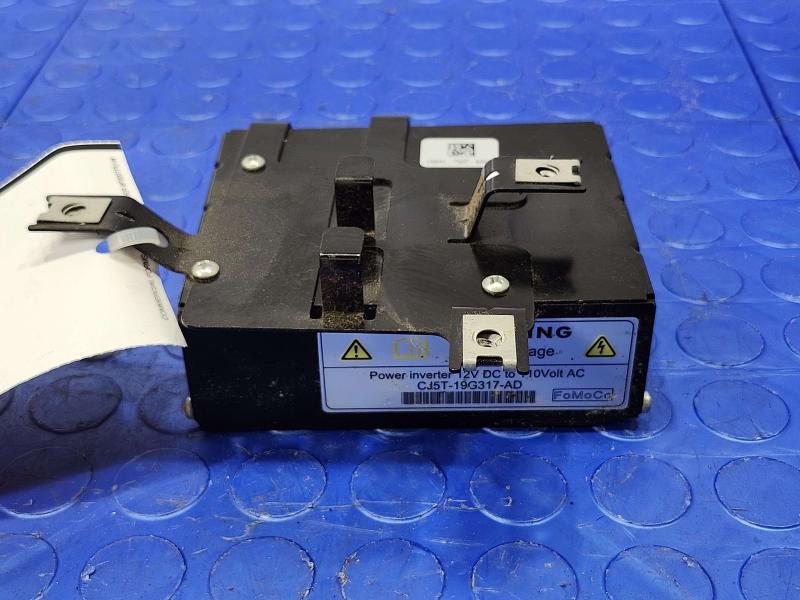 2013-2016 Ford Escape Power Inverter 110V Module Genuine OEM CJ5T-19G317-AD