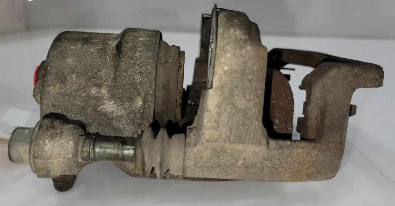 2003 Nissan 350Z Caliper