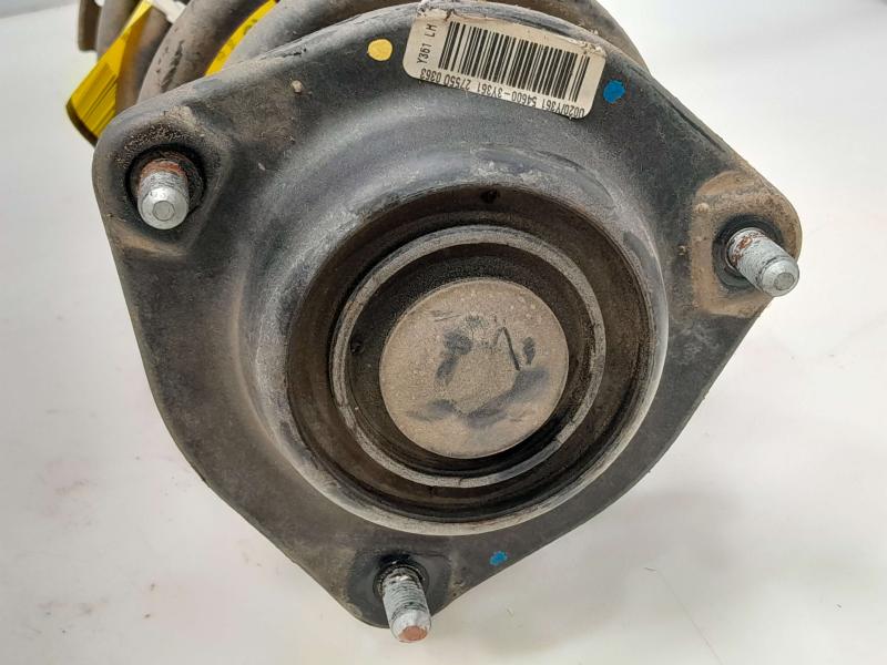 2014-2016 Hyundai Elantra Sedan Front Strut Assembly Left Driver Side OEM 546513Y161 ,LH