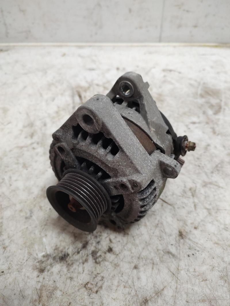 2006 Toyota Sienna Alternator