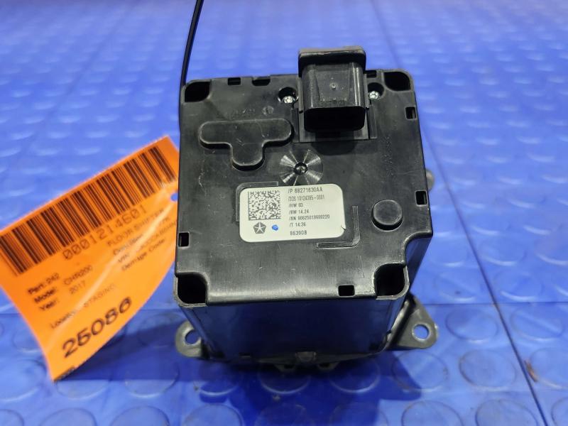 2017 Chrysler 200 Floor Shifter