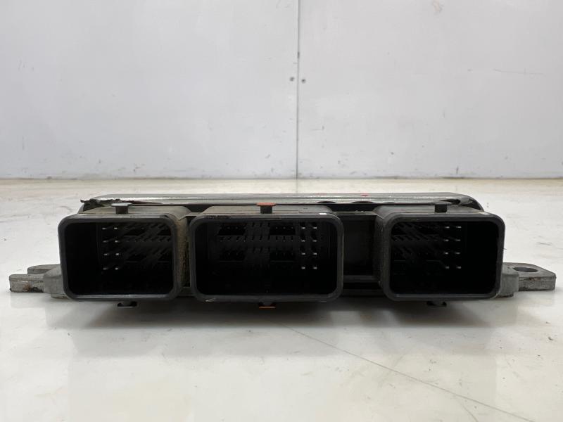 2014 Nissan Versa Engine/Motor Brain Box