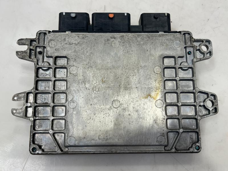 2014 Nissan Versa Engine/Motor Brain Box