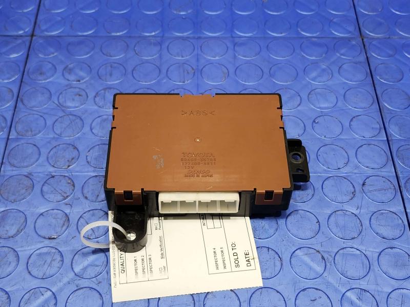 2003 Toyota 4Runner Chassis Brain Box
