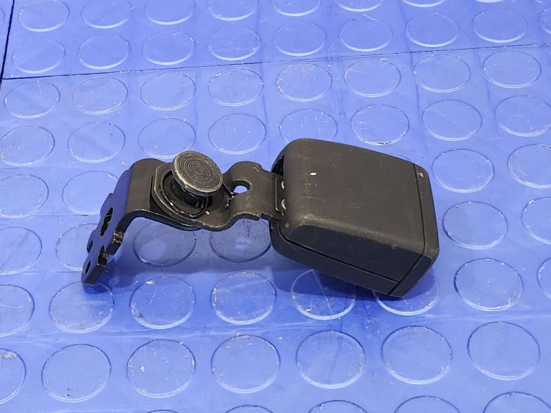 2018 Audi A4 Rear Seat Belt