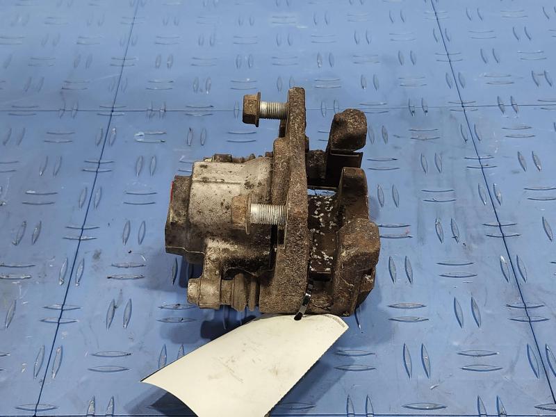 2013 Toyota Camry Caliper