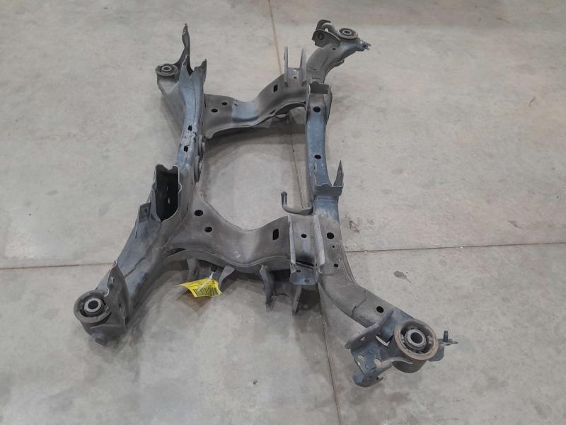 2014 Subaru Forester Crossmember/Cradle/Undercarria