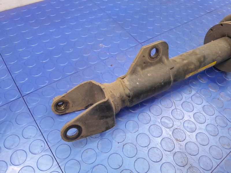 2021 Dodge Charger Strut Assembly