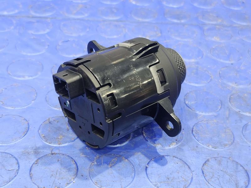 2018 Alfa Romeo Giulia Audio & Visual Equip.(Radio)