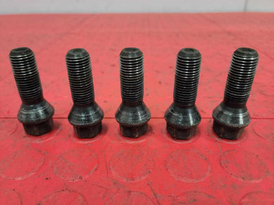 2006 BMW X3 Lug Nuts