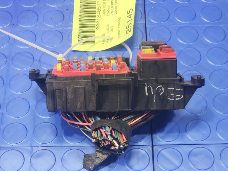 2003-2005 Lincoln Towncar Cabin Fuse Box Relay Junction Block Genuine OEM