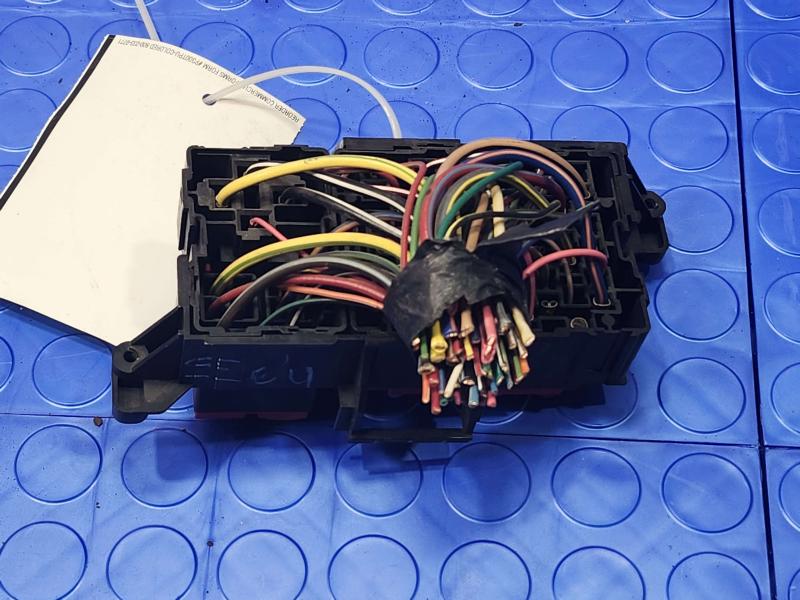 2003-2005 Lincoln Towncar Cabin Fuse Box Relay Junction Block Genuine OEM