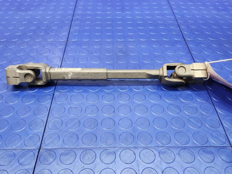 2017-2020 Jaguar XE AWD Lower Steering Intermediate Shaft OEM T2H40378