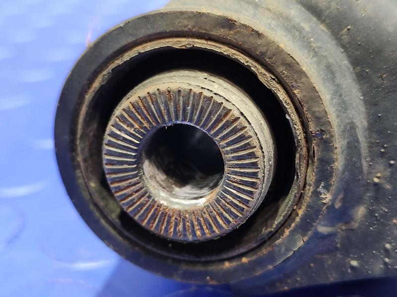 2018 Toyota Highlander Lower Control Arm Rr