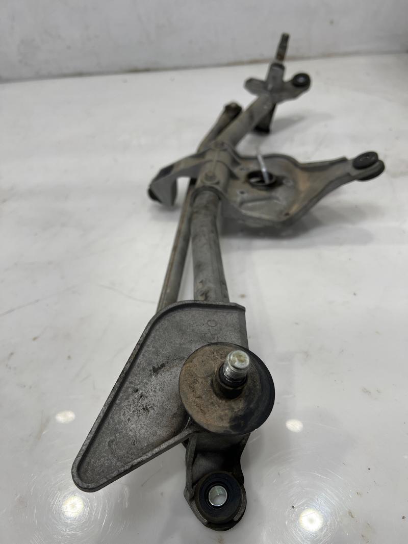2009 - 2015 Honda Pilot Windshield Wiper Linkage Transmission OEM 76530SZAA01