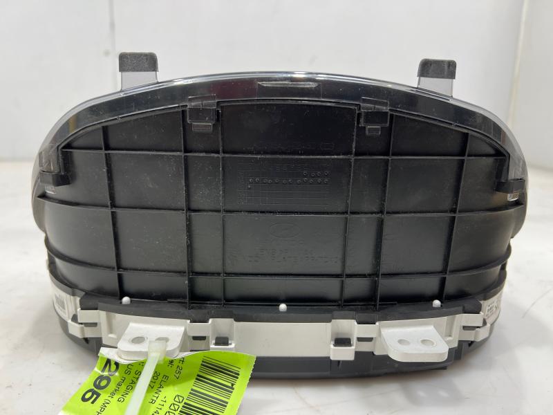2017 Hyundai Elantra Speedometer