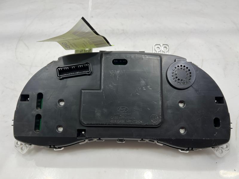 2017 Hyundai Elantra Speedometer