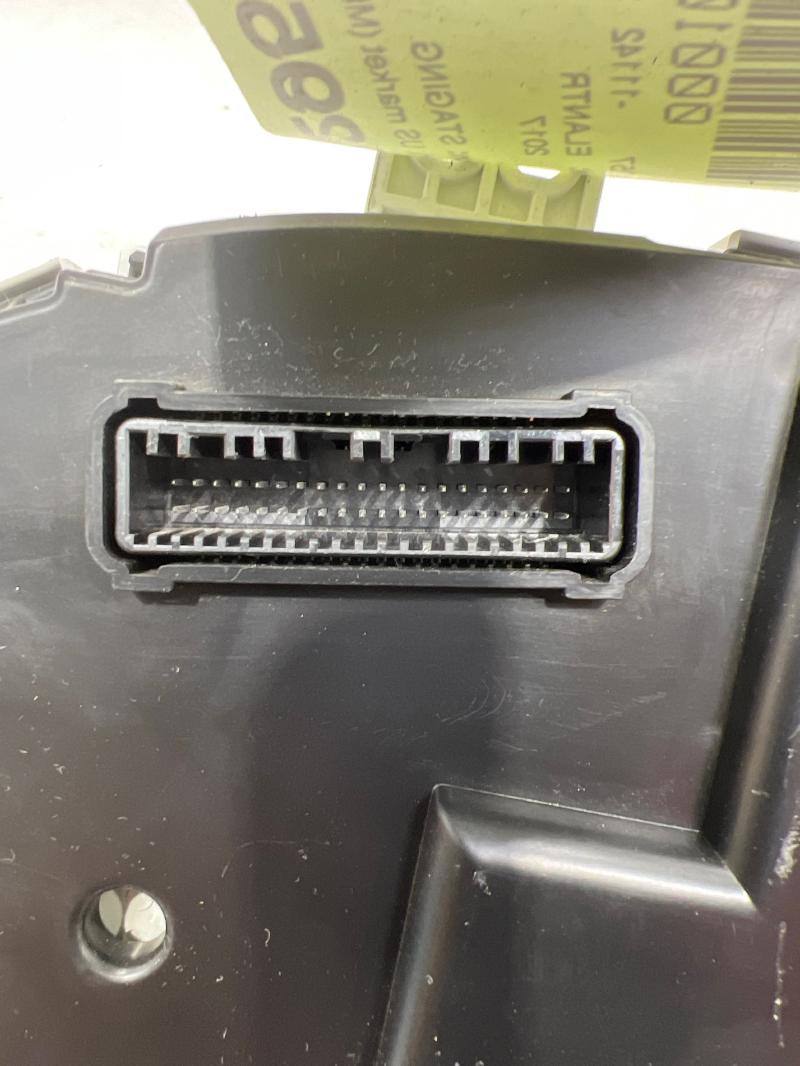 2017 Hyundai Elantra Speedometer