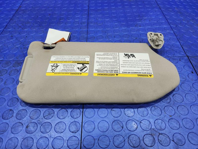 2013 Nissan Pathfinder Sun Visor