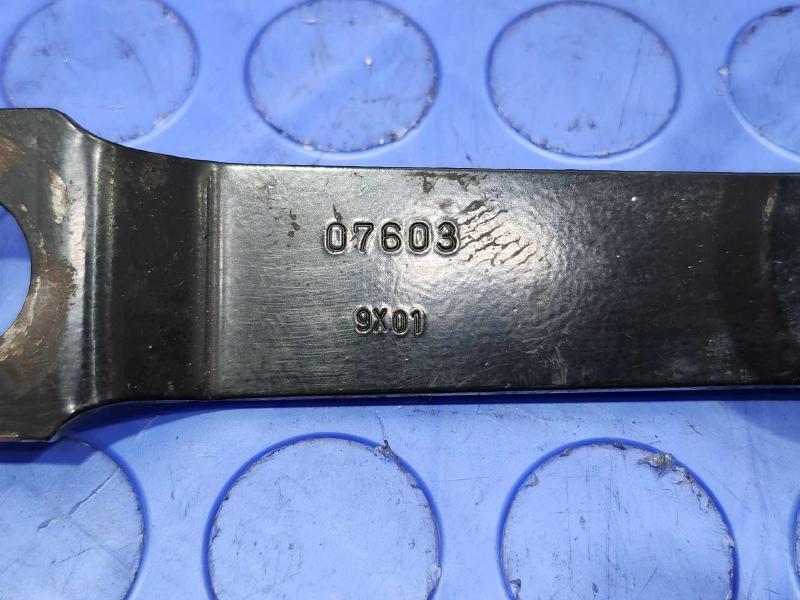 2010 Subaru Legacy Front Seat Belt