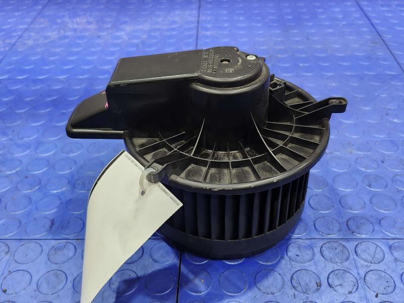 2017 Dodge Grand Caravan Blower Motor