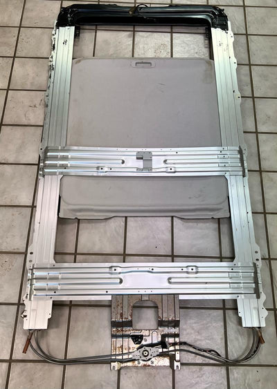 2009 Subaru Forester Roof Glass (Glass Only)