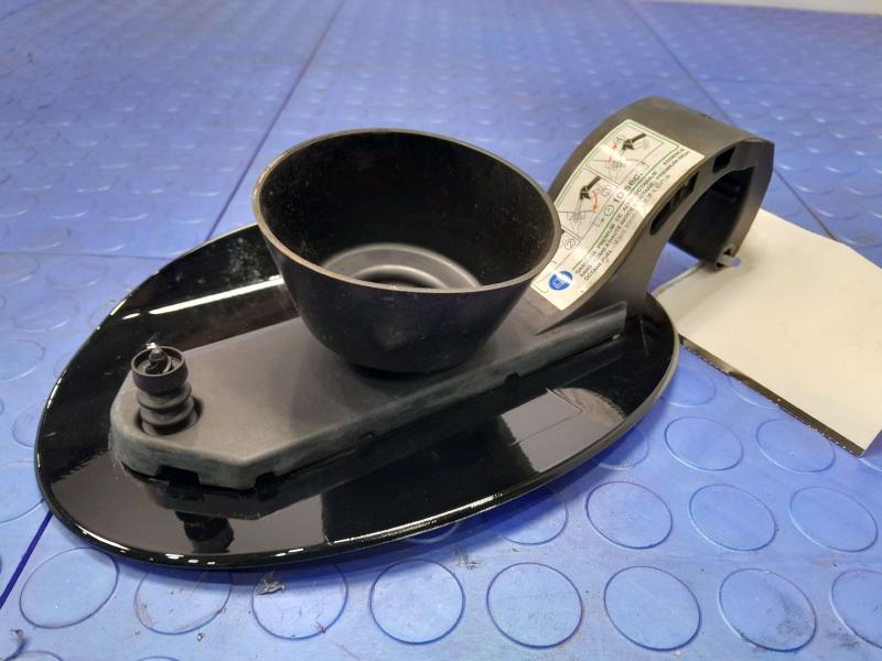 2014-2024 Maserati Ghibli Fuel Fill Door Gas Flap Assembly Black NER OEM 670028351 670102399