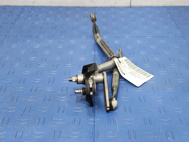 2013 Toyota Yaris Wiper Trans. Linkage
