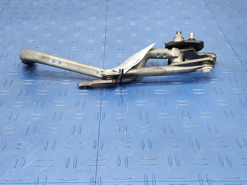 2013 Toyota Yaris Wiper Trans. Linkage