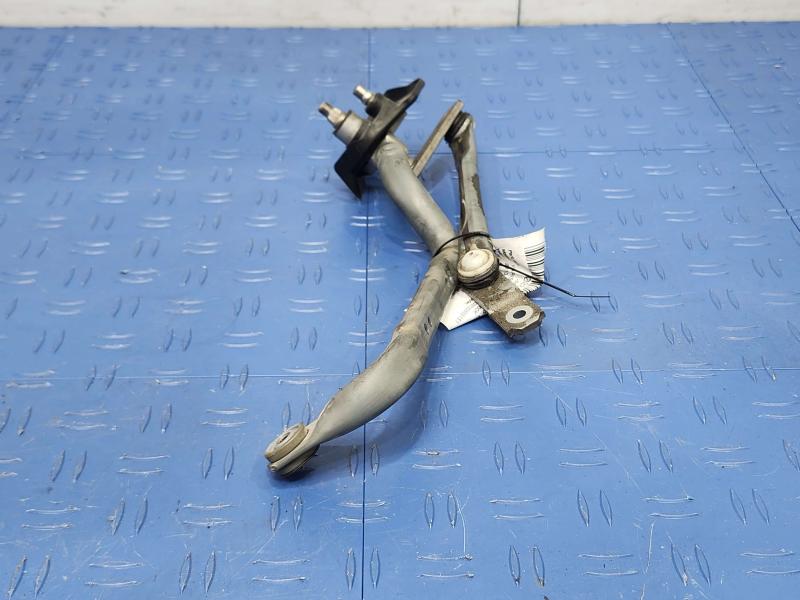 2013 Toyota Yaris Wiper Trans. Linkage