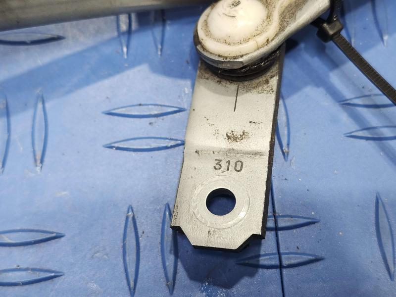 2013 Toyota Yaris Wiper Trans. Linkage