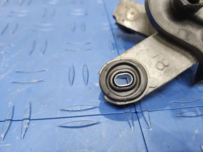 2013 Toyota Yaris Wiper Trans. Linkage