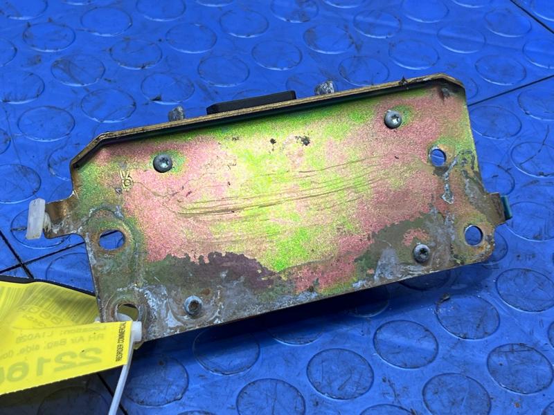 2002-2003 Jeep Liberty SRS Restraint Control Module RH Passenger Side OEM 56009898AC