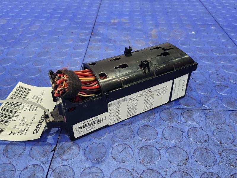 2020 Volkswagen Passat Cabin Fuse Box