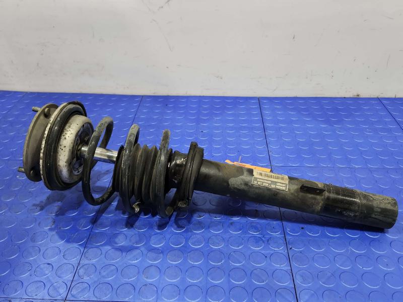 2008 BMW 128i Strut Assembly