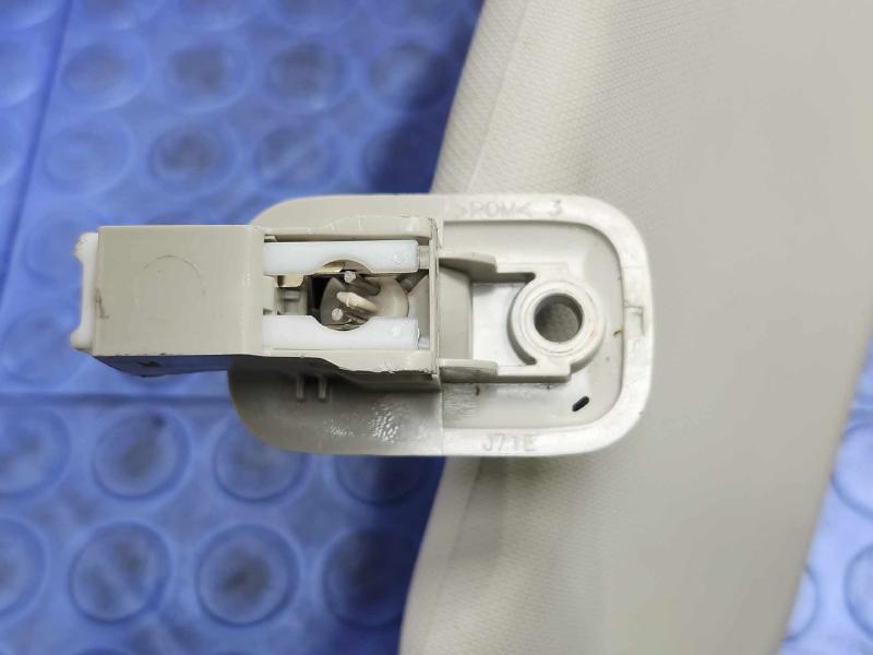 2014 Mazda Mazda3 Sun Visor