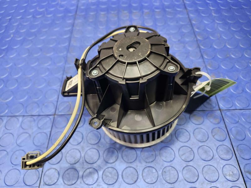 2018-2020 Buick Regal Heater AC Blower Motor Assembly Genuine OEM 39027941