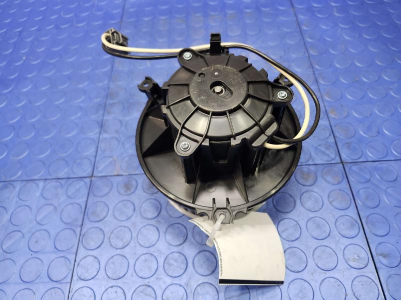 2018-2020 Buick Regal Heater AC Blower Motor Assembly Genuine OEM 39027941