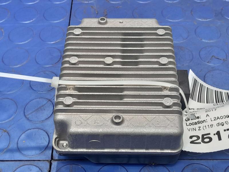 2017-2023 GMC Acadia AC-DC Power Inverter Control Module OEM 23158670