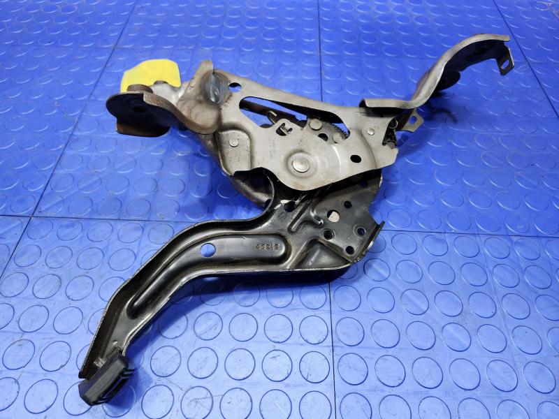 2014-2020 Infiniti QX60 Parking Brake Control Lever Pedal Assembly OEM 36010-3KA0A