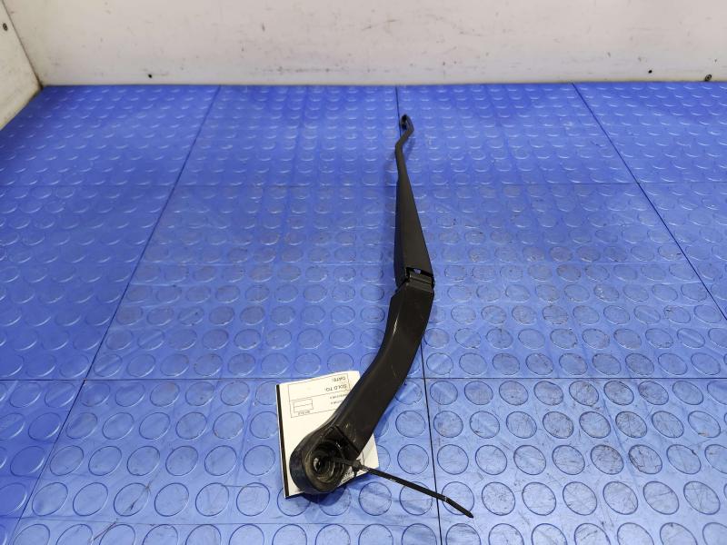 2020 Land Rover Discovery Sport Wiper Arm