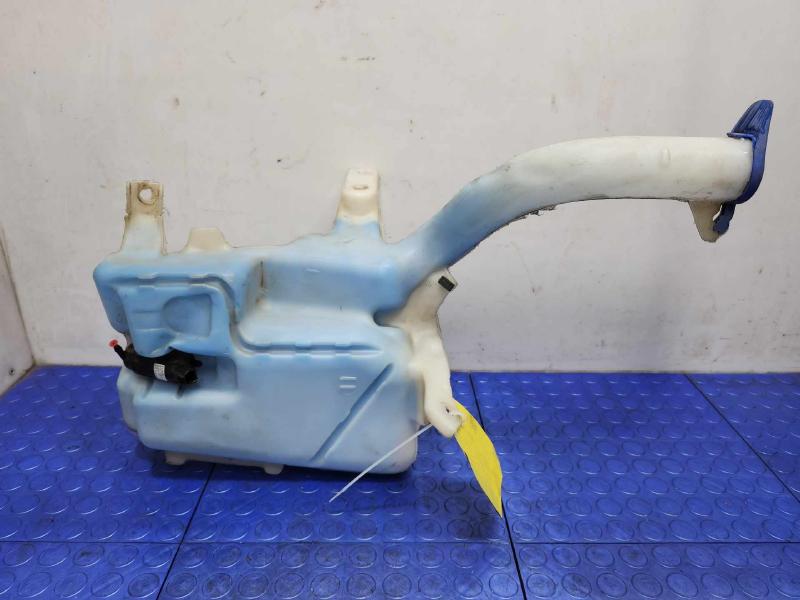 2014 Ford Fusion Washer Bottle