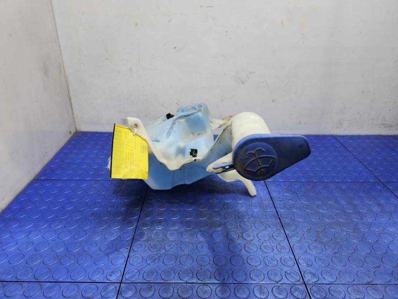 2014 Ford Fusion Washer Bottle